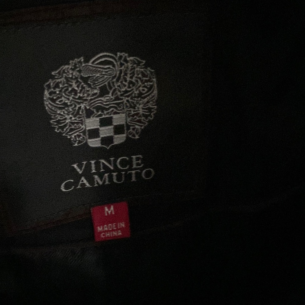 This is a Vince Camuto jacket that I want to sell FAST MAKE ME AN OFFER!!!